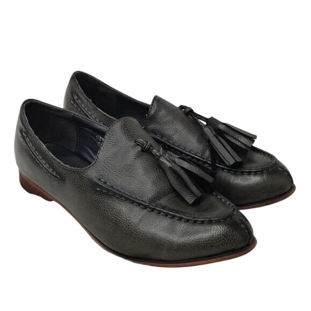 Gray Leather tassel loafer sz 7 by Designs by jackie